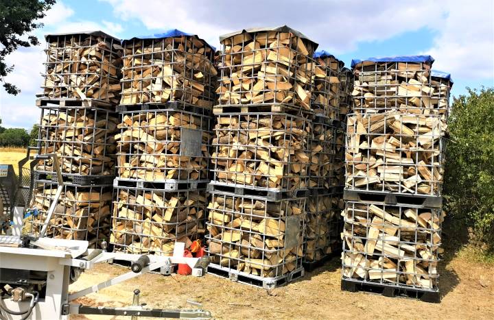 Kaminholz Brennholz Neukirchen-Vluyn Kategoribild Kaminholz Brennholz Neukirchen-Vluyn Kategoribild