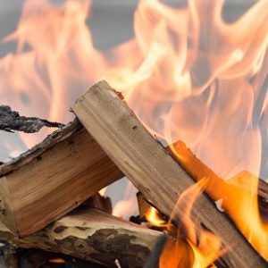Kaminholz / Zubehör